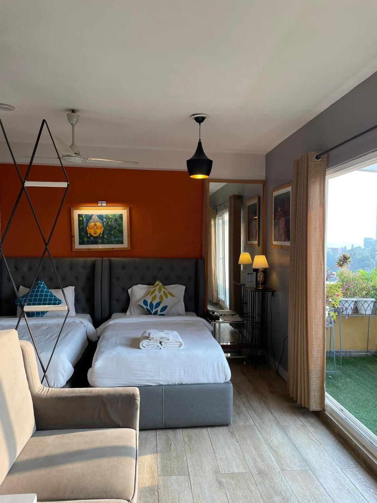 Via Varanasi - A Boutique Hotel At Assi Ghat — Photos 2